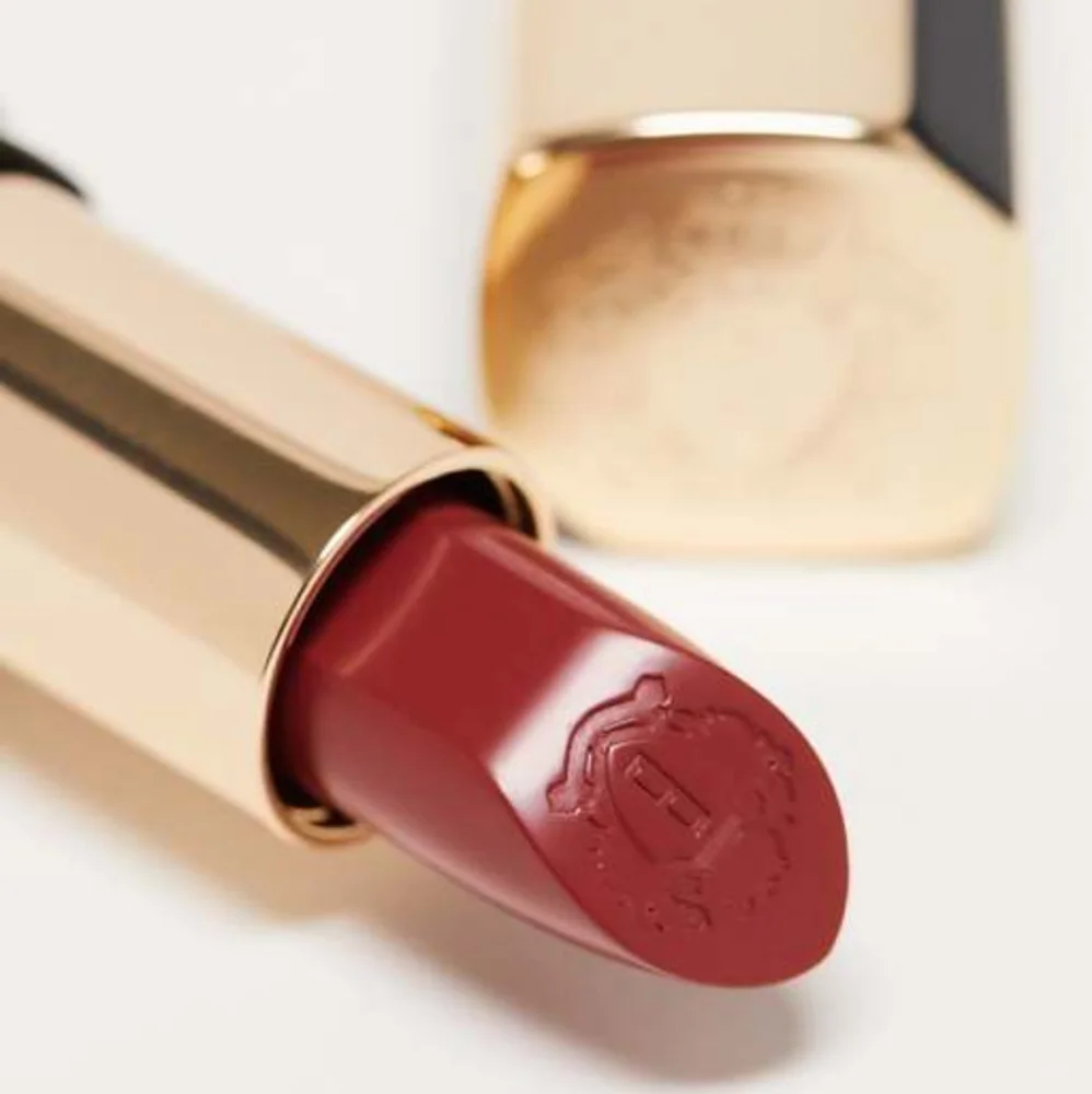 Bobbi Brown Luxe Matte Lipstick In Ruby